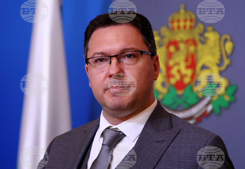 Министерски съвет - Даниел Митов - брифинг