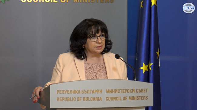  Очакваме и през юни да покрием критерия за ценова стабилност в еврозоната, каза министър Теменужка Петкова