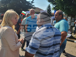 Село Хитово - протест