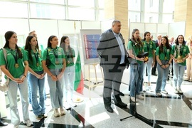 Парламент - волейболисти - приветствие