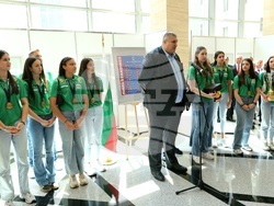 Парламент - волейболисти - приветствие