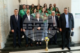 Парламент - волейболисти - приветствие