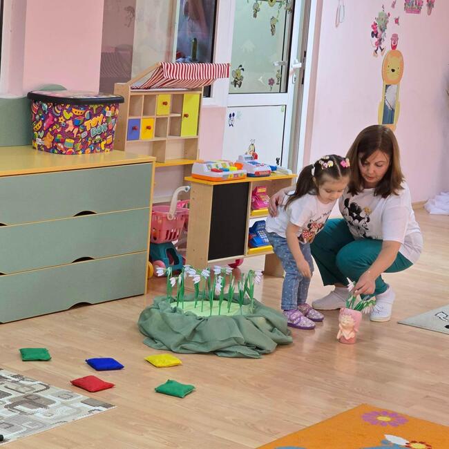  Близо 300 деца от 15 детски градини бяха включени през тази учебна година в педагогическата практика "Утринна история", създадена от МОН