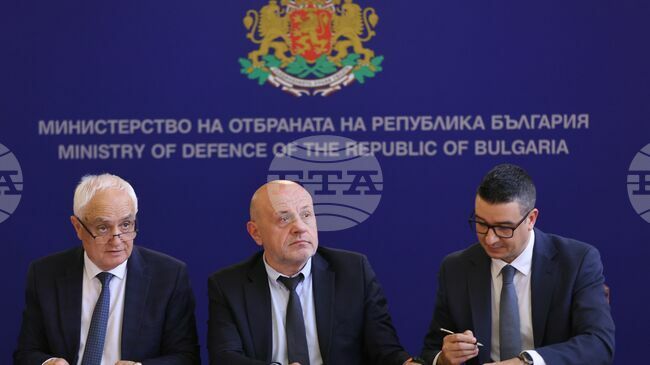 Economy Minister Dilov: Bulgaria’s Defense Industry Has Strong Potential and Must Be Supported