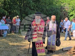 Село Малка Желязна - нов храм - митрополит Гавриил