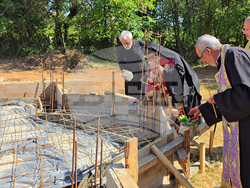 Село Малка Желязна - нов храм - митрополит Гавриил
