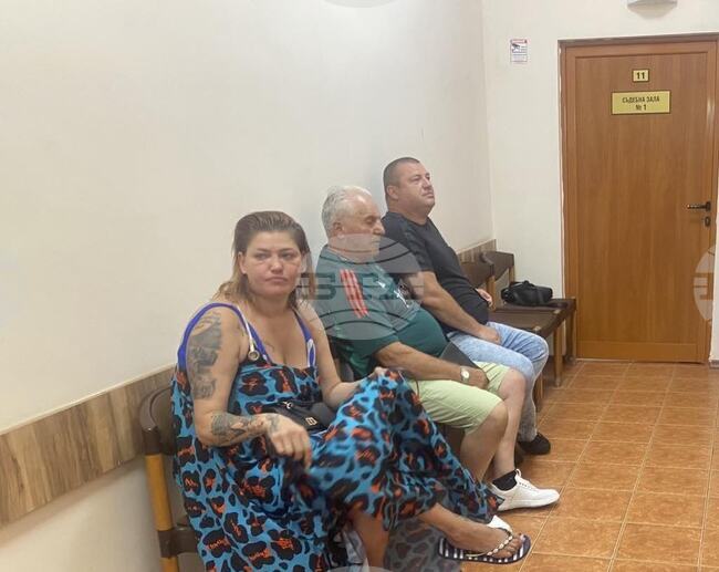 Обиждах полицаите, каза пред районния съд в Несебър певицата Жана Бергендорф