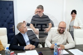 Сърбия - опозиционни партии - неправителствени организации - кръгла маса