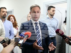 Сърбия - опозиционни партии - неправителствени организации - кръгла маса