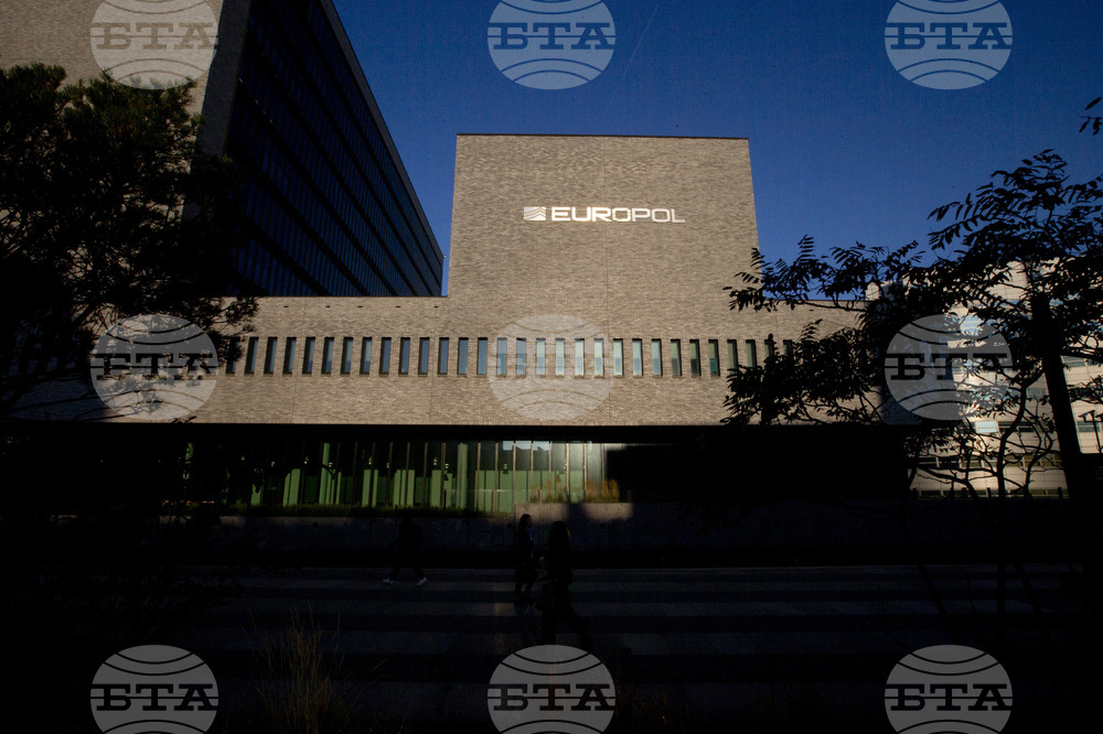 Европол разби европейска мрежа за трафик на наркотици, управлявала 20 нелегални лаборатории от територията на Полша