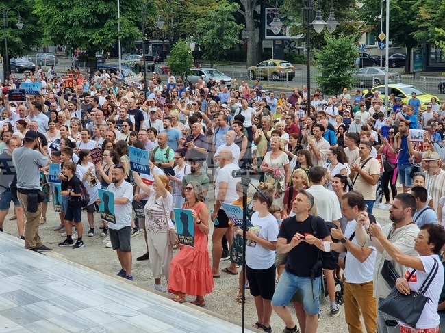 Third Protest in Varna in Support of Detained Mayor Blagomir Kotsev