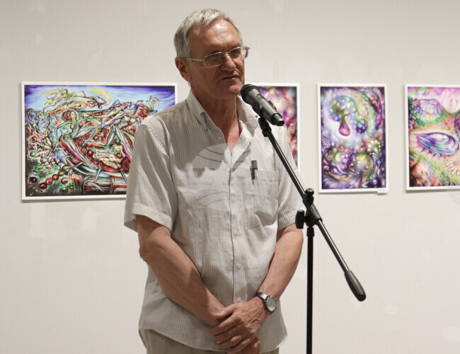 "Биония. Сходимост. Обтекаемост. Плавен преход" - изложба