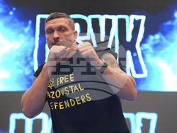 Britain Boxing Usyk Dubois