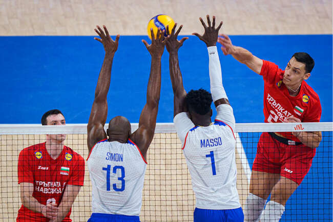 Българският отбор по волейбол загуби от Куба в петгеймов мач от турнира Лига на нациите в Гданск