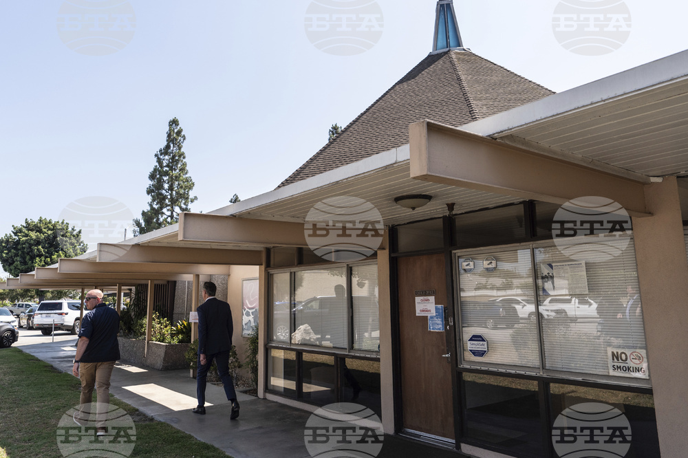 Immigration Raids Los Angeles Guard