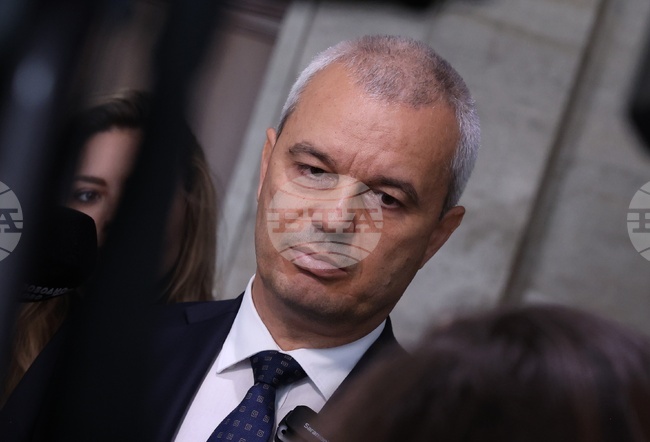 Vazrazhdane Leader: No-Confidence Vote Will Fail unless Party in the Ruling Majority Knocks Government Down