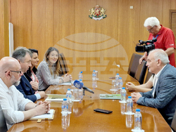 Шумен - Община - Варненски свободен университет „Черноризец Храбър“ - договор за сътрудничество