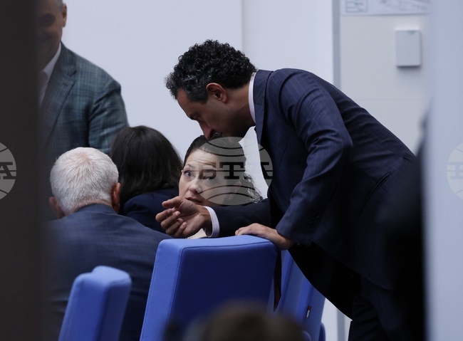 НЗОК ще има двама подуправители, реши парламентът с приетите промени в Закона за здравното осигуряване