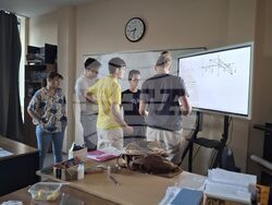 Подготвителен лагер за предстоящите международни състезания по астрономия и астрофизика. Снимка: в. "Аз-буки"