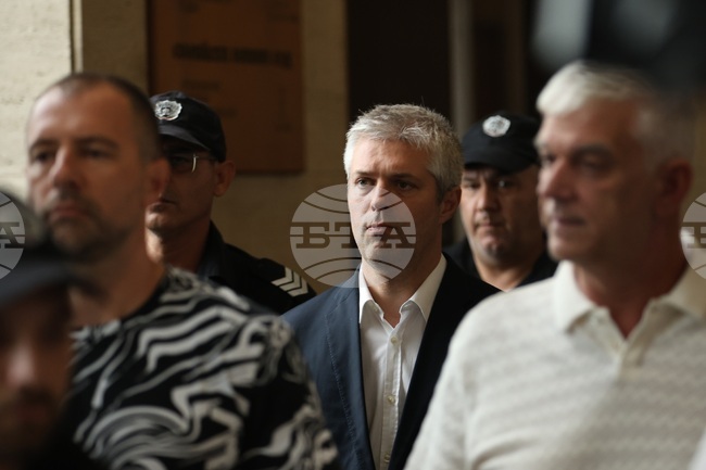 Appellate Court Leaves Varna Mayor in Custody