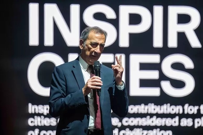 АНСА: Кметът на Милано е разследван за корупция, свързана с градоустройствени проекти