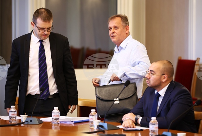 Предлаганите промени в Закона за държавната собственост ще затруднят работата на ВАС, каза председателят на съда Георги Чолаков