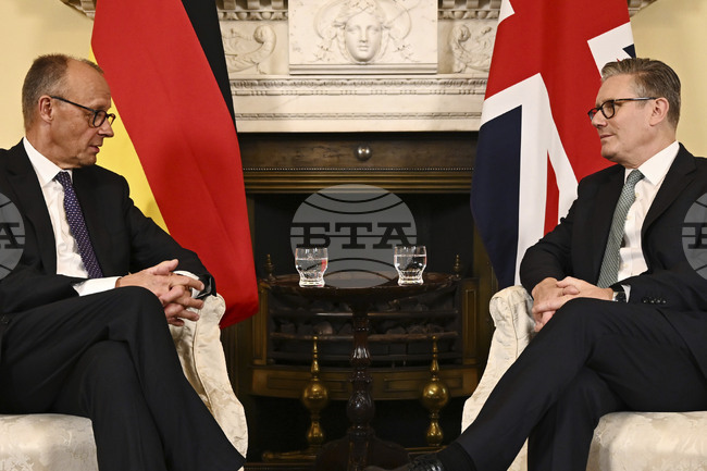 Германия и Великобритания подписаха широкообхватен договор за приятелство