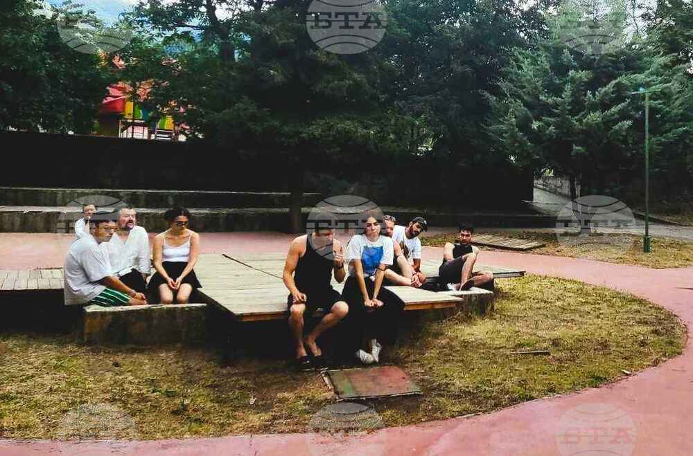 Шекспирова компания „Петровден“ ще представи премиерата на „Ромео и Жулиета: любовта като обред“ в пазарджишкото село Паталеница