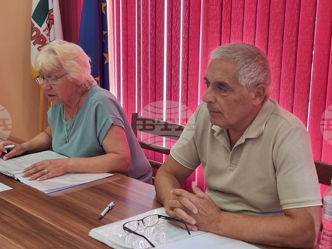 Общинските съветници в Пордим приеха промени в наредбата за местните такси и цени на услугите