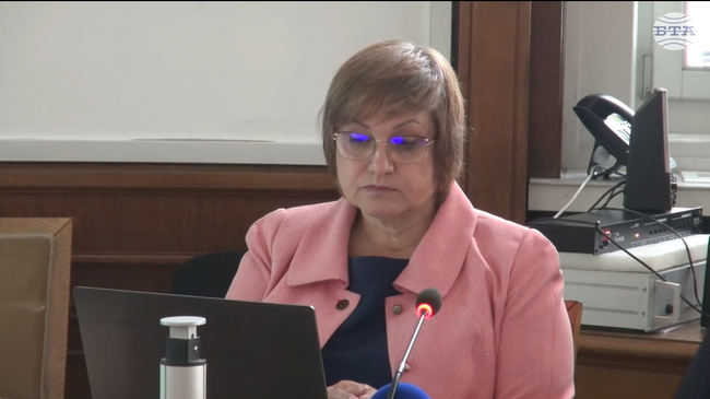 Обществената задача на НОИ е изключително отговорна, управлява близо 28 млрд. лв., каза кандидатът за управител Весела Караиванова