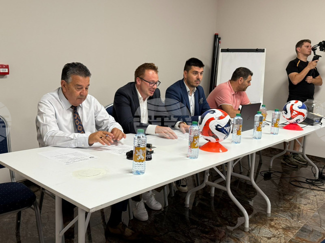 19 отбора ще участват в първенството на Югоизточната Трета лига през новия сезон, Спартак (Пловдив) започва като домакин на Загорец