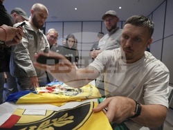Britain Boxing Usyk Ukrainian Veterans