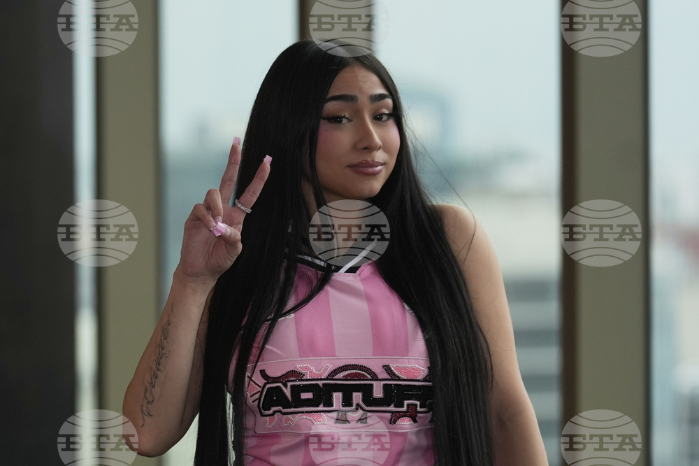 Mexico Paloma Mami