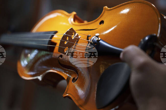 Цигулка на 300 години, притежавана от Паганини, е звездата на фестивала "Промс" в Лондон