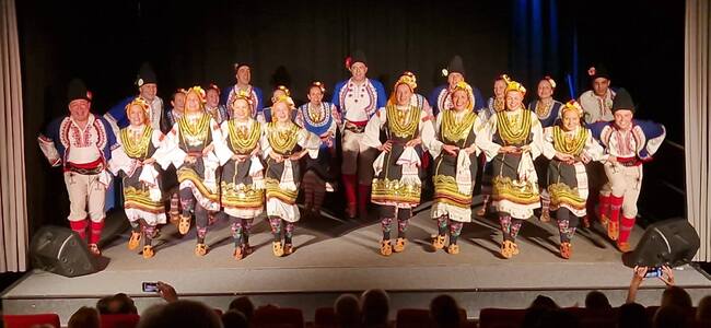 Фолклорен ансамбъл „Лазарка“ в Мюнхен отбеляза „успешно и емоционално“ приключването на танцовия сезон