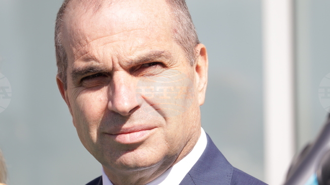 Transport Minister Karadjov Congratulates Bulgarian Railway Workers on Their Professional Holiday