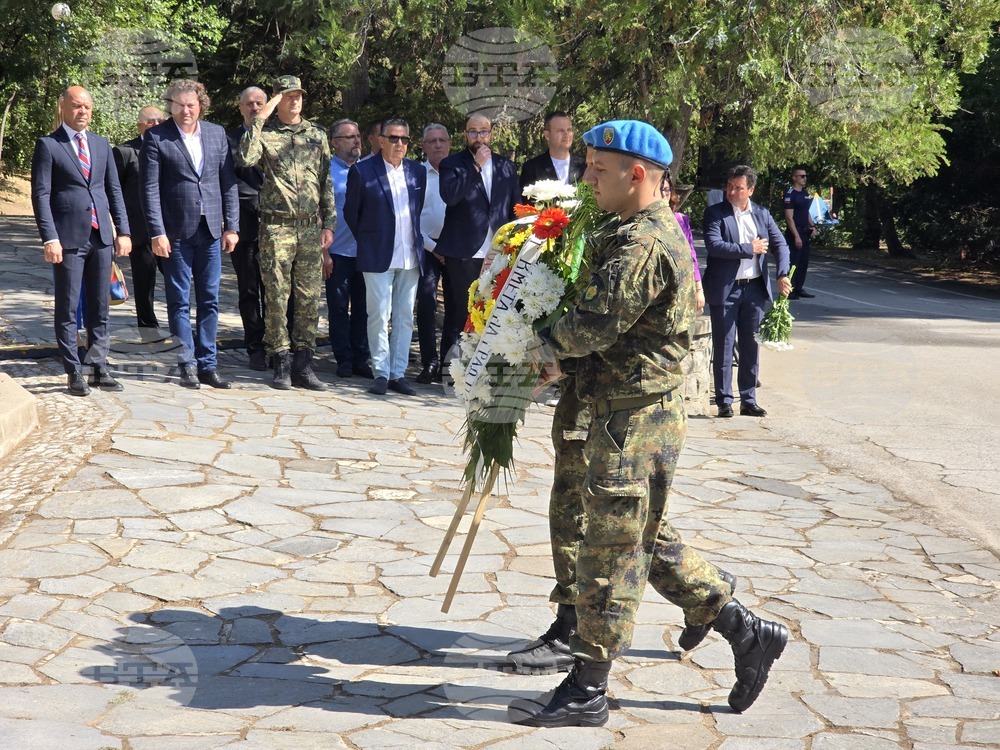 Пловдивчани отбелязаха 188 години от рождението на Васил Левски