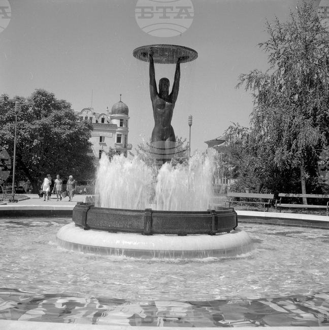 Курорта Хисарски минерални бани в снимки