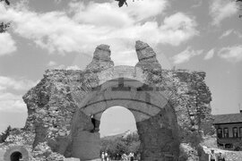 Курорта Хисарски минерални бани в снимки