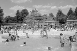 Курорта Хисарски минерални бани в снимки