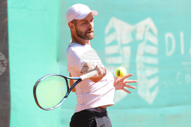 Международната агенция за честност и почтеност в тениса наказа Симон-Антони Иванов за пет години, федерацията също спря правата му