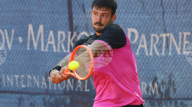 Петима българи се класираха за четвъртфиналите на двойки на турнир по тенис за мъже от ITF в София