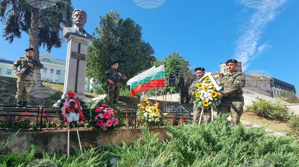 Шумен - Освобождение - Васил Левски - годишнини - отбелязване