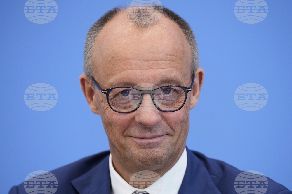 Германският канцлер заяви, че управляващата коалиция е на прав път, въпреки трудното начало