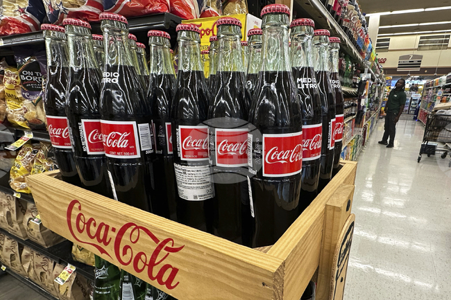 Печалбата на "Кока-Кола" през второто тримесечие надминава очакванията заради повишено търсене в Европа