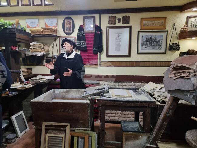 Музеят на хартията – работилница за ръчно изработена хартия в Охрид