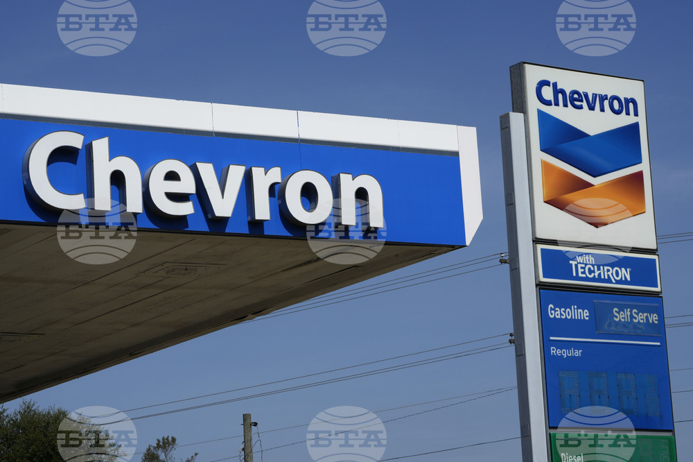 "Шеврон" отчете спад на приходите и печалбата през третото тримесечие, но надмина пазарните очаквания