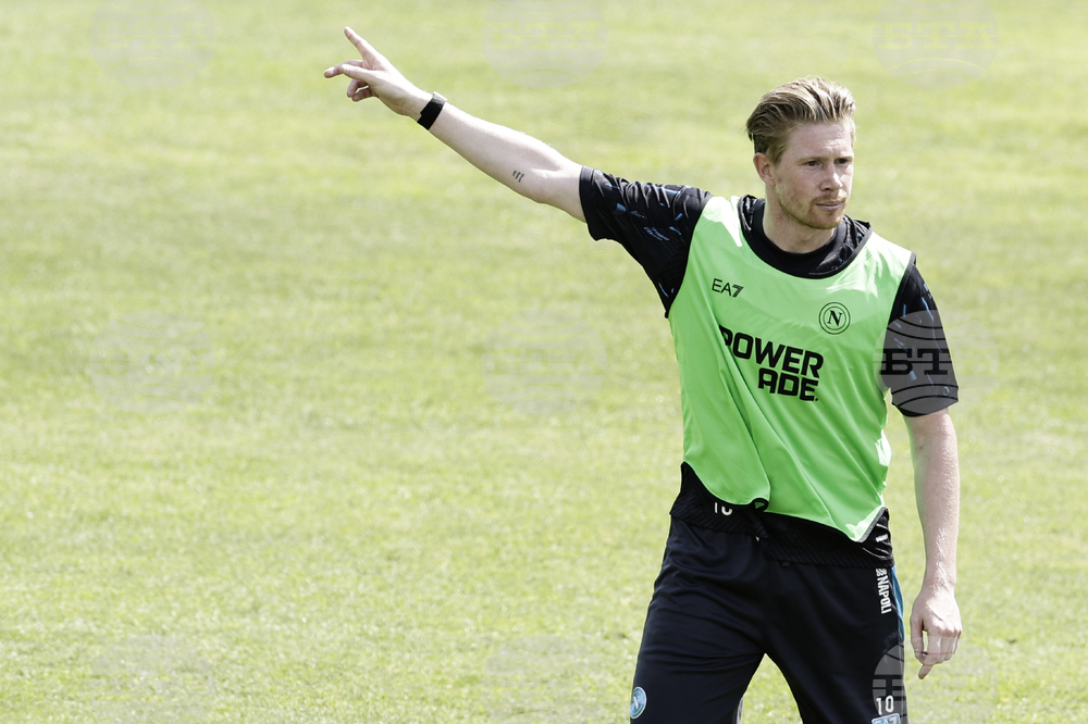 Italy Soccer Napoli De Bruyne
