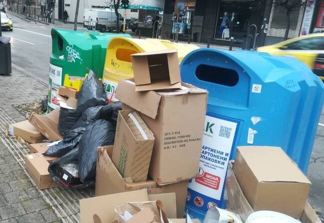 Софиянци намират системата за разделно събиране на отпадъците за крайно неефективна, сочи анкета на столичната администрация
