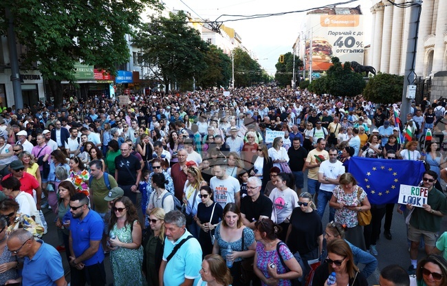 Sofianites Rally again in Support of Varna Mayor